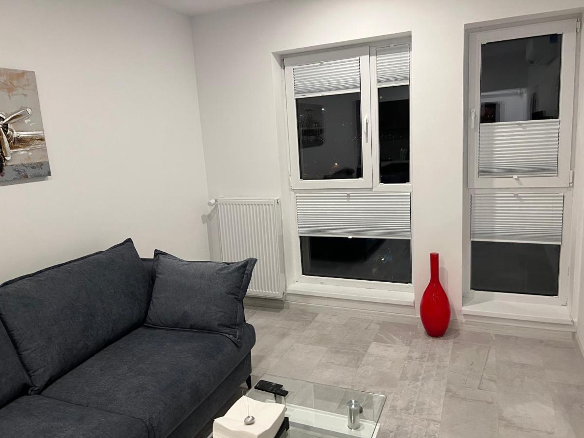 Fancy Penthouse Studio With Lakeview W10 Bukarest Exterior foto