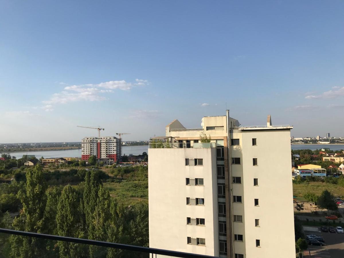 Fancy Penthouse Studio With Lakeview W10 Bukarest Exterior foto