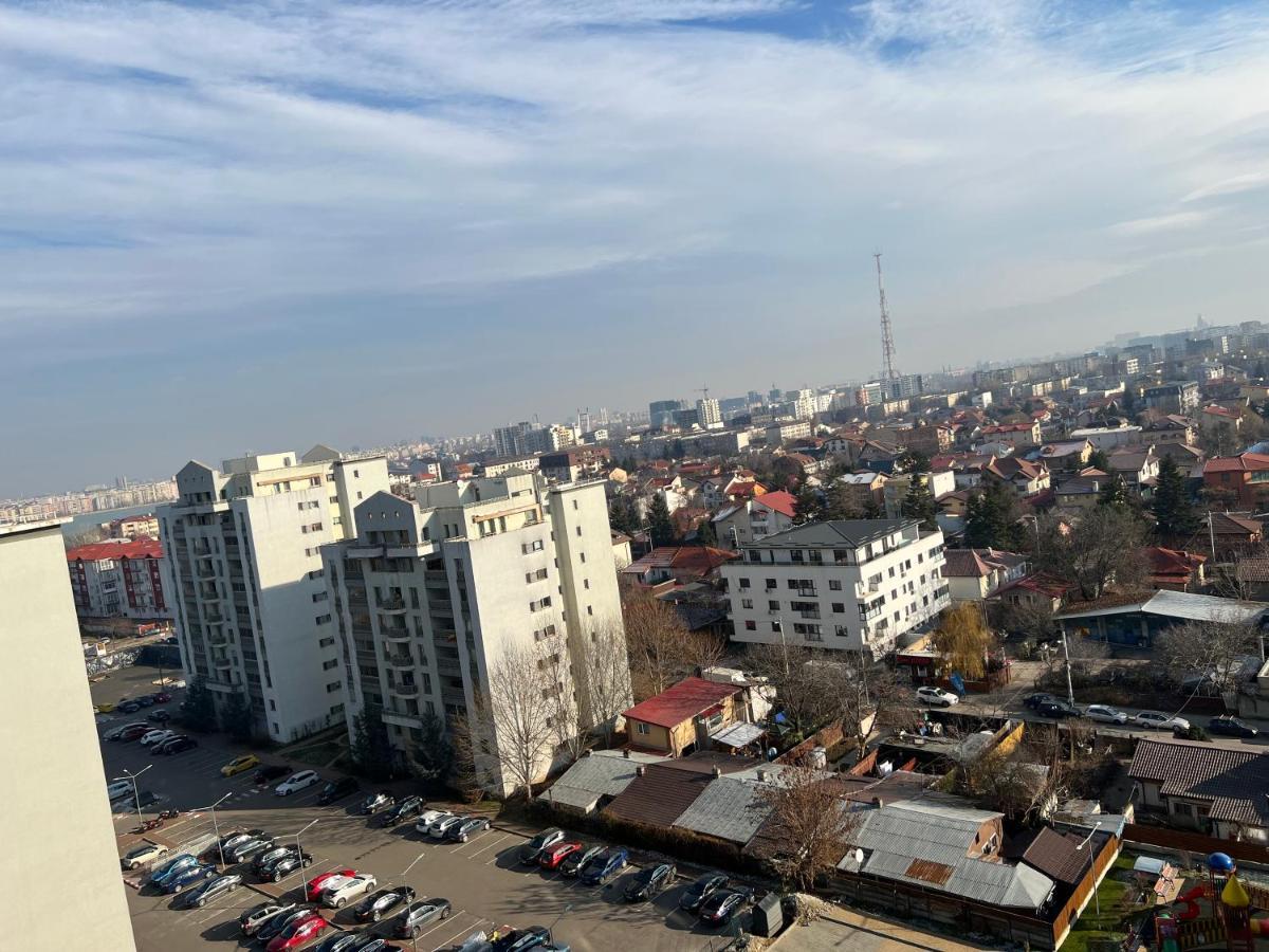 Fancy Penthouse Studio With Lakeview W10 Bukarest Exterior foto