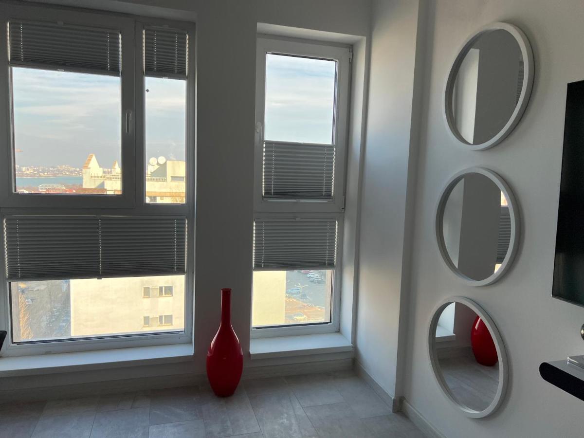 Fancy Penthouse Studio With Lakeview W10 Bukarest Exterior foto