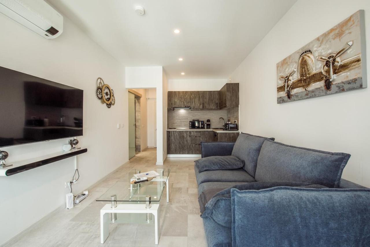 Fancy Penthouse Studio With Lakeview W10 Bukarest Exterior foto