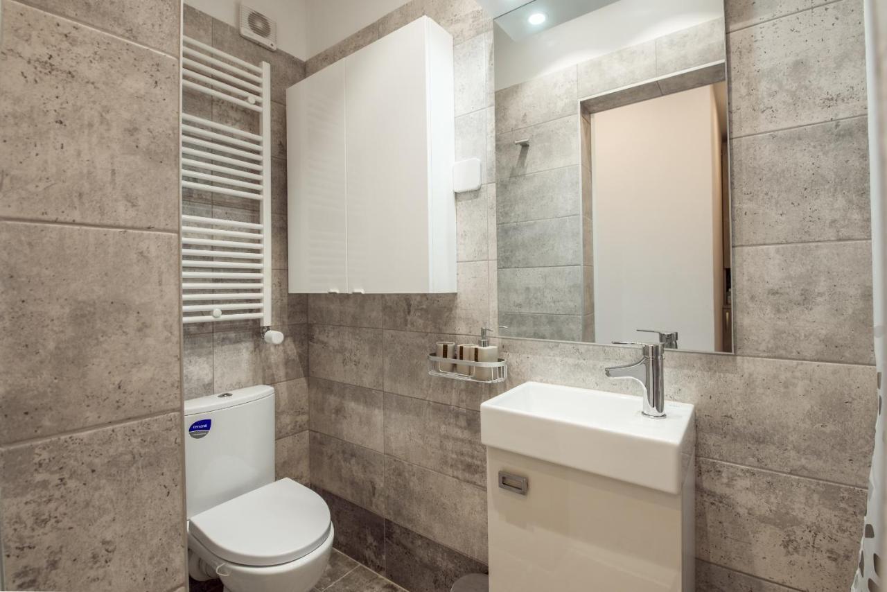 Fancy Penthouse Studio With Lakeview W10 Bukarest Exterior foto