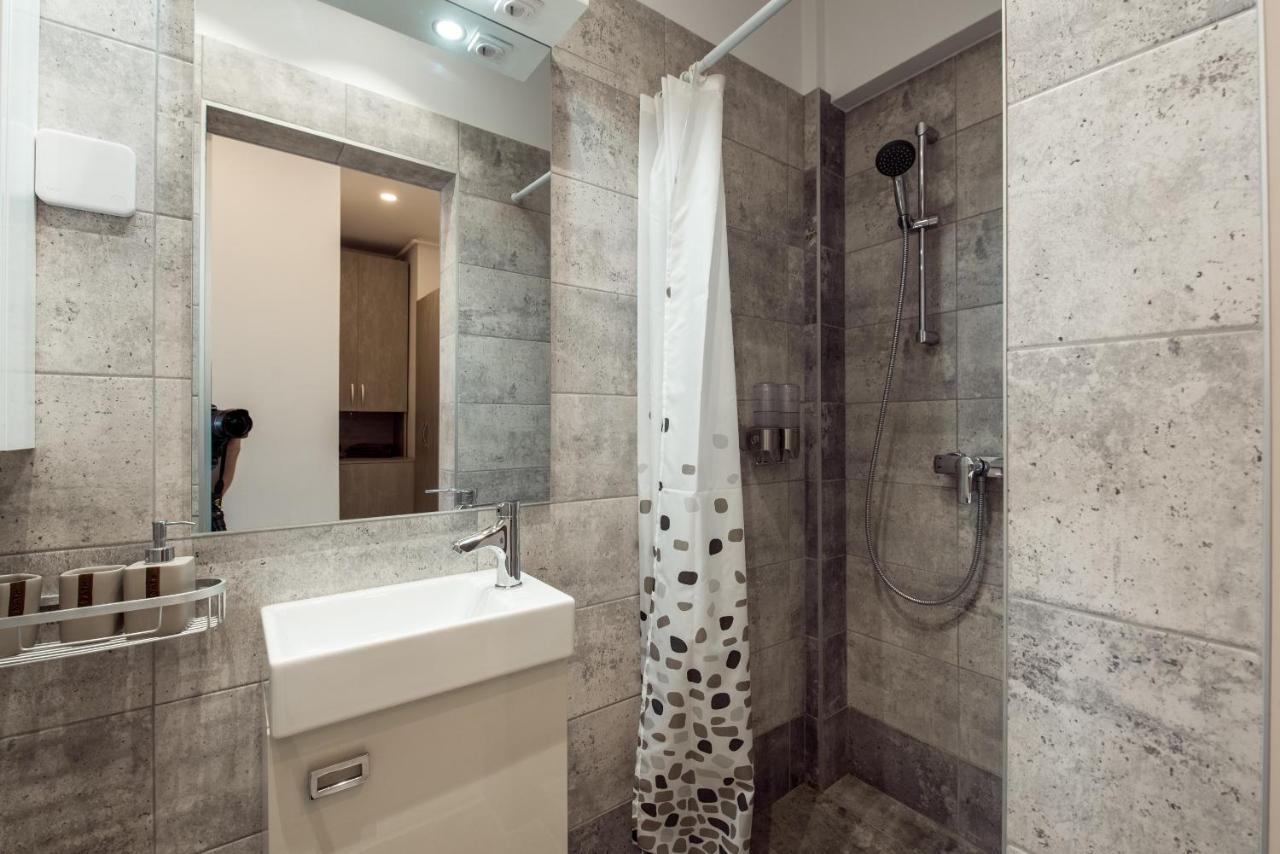 Fancy Penthouse Studio With Lakeview W10 Bukarest Exterior foto